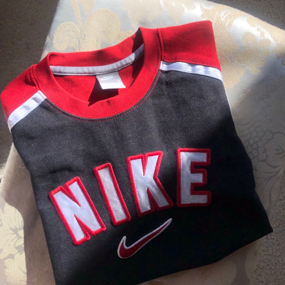 Nike T-shirt